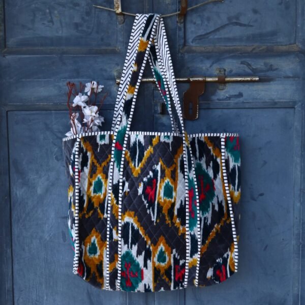Hand-crafted Cotton Velvet Quilted Shopping Tote Bag In Black